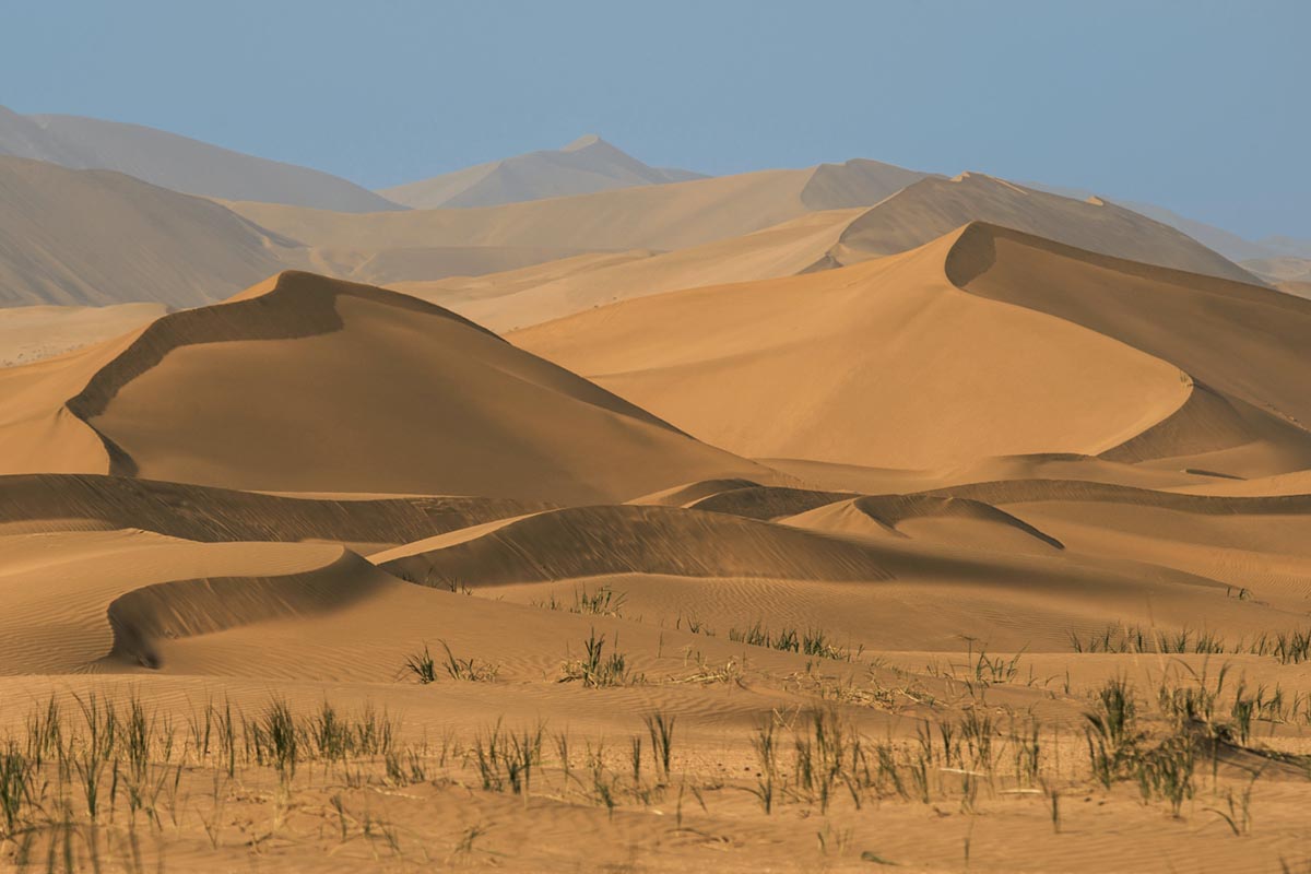 Badain Jaran Desert Hiking